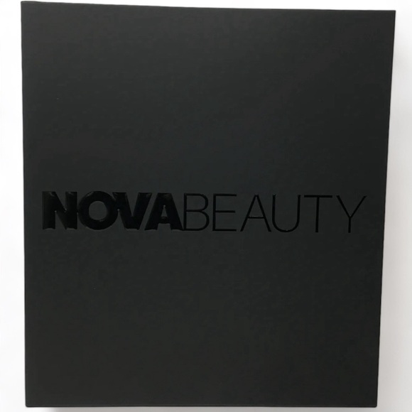 FASHIONNOVA Nova Beauty New Eye Collection Box w/ Mirror - 23 Piece Set - Picture 9 of 16